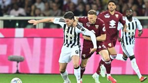 Juve, Vlahovic verso l’addio. Ora Sorloth e Kolo Muani