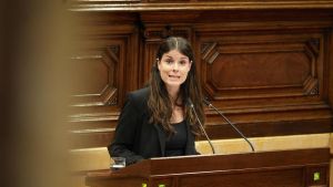 La oposición descalifica los presupuestos de Illa y ve a Catalunya al borde del 