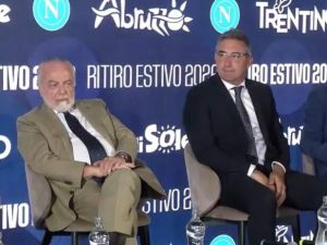 Il Napoli ha salutato Conte: «Grazie mister!»