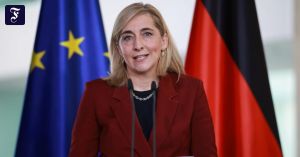 Allein mit neuen Begriffen lässt sich die Pflege nicht retten