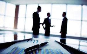 Πόσο αξίζει μια επιχείρηση; Η τελετουργία των δεικτών, η ψευδαίσθηση των προβλέψεων και η αλήθεια των εγγυήσεων