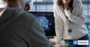 El boomerang de la automatización: empresas recontratan trabajadores humanos que reemplazaron con IA