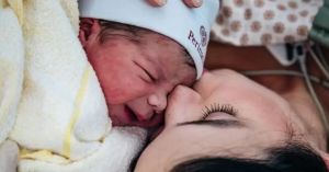 Sthefany Brito dá à luz terceiro filho com Igor Raschkovsky
