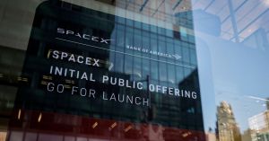 SpaceX straps bankers to the first autonomous IPO