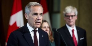 How do we attract more businesspeople to Ottawa?