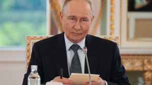 Putin gibt sich siegesgewiss - Selenskyj bietet Treffen an