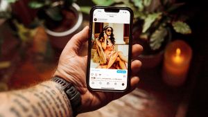 “Should straight men be on Instagram?”
