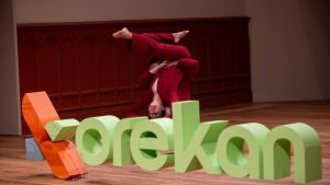 En equilibrio, pero sin equidistancias