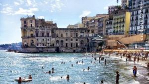 Concessione della spiaggia Baia Donn’Anna, dopo