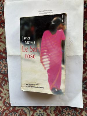 The Pink Sari (le Sari Rose) by Javier Moro