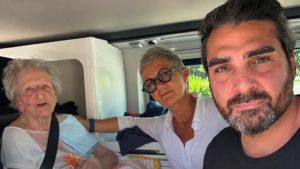 Suicidio assistito, la lettera del figlio di Lucia: «Mamma è morta tra le mie braccia, adesso è libera»
