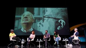 Solo no puedes; con guionistas, sí