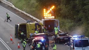 La Guardia Civil apunta a una colisión por alcance como principal hipótesis del accidente mortal de la variante de Avilés