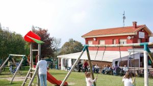 Reabre, con nuevos dueños, uno de los merenderos más conocidos de Gijón: 