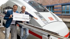 ICE „Knuffingen“ startet zum Wunderland-Jubiläum