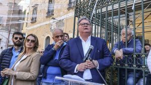 Torre Annunziata sciolta per infiltrazioni, l'ex sindaco Cuccurullo: profonda amarezza, attendo le motivazioni