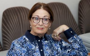 Ex-chief justice warns Israel sliding to ‘anarchy’ after Haredi riot at judge’s home