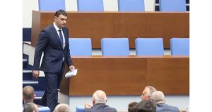А кога ще махнем “Аз съм българче” от читанката?