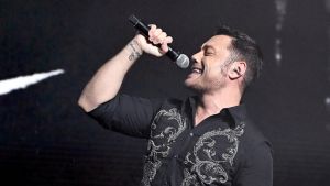 Tiziano Ferro inaugura l’estate di San Siro il 6 e 7 giugno: orari di metro, parcheggi