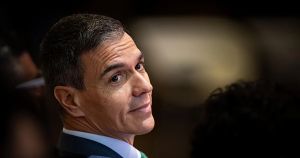 Sánchez se hunde, no lo distraigan