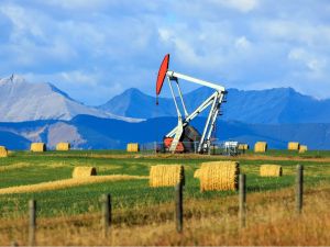 Varcoe: 'Beginning of a trend' — Canadian oil producers hiking spending plans, with crude prices expected to stay high