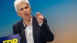 Frau Strack-Zimmermann, lassen Sie den Macho nicht siegen!