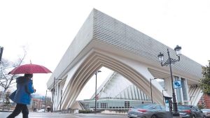 Los ingresos millonarios que percibirá Oviedo por alquilar la planta baja de la galería comercial del Calatrava