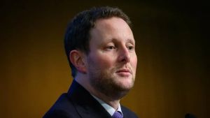 « Ville du Grand Paris » : Clément Beaune veut faire disparaître la petite couronne et supprimer le 92, 93 et 94