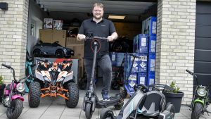39-årig far og tilflytter i Randers åbner 'Danmarks første bilforhandler for bør...