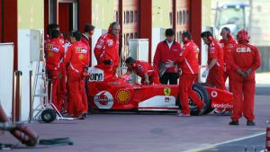 La Ferrari ora punta sul Mugello. Arriva una foresteria di lusso. Regione, sprint sulla strada 107
