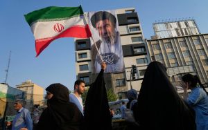 US, Iran trade fire in Gulf as Trump team consults experts for nuclear talks