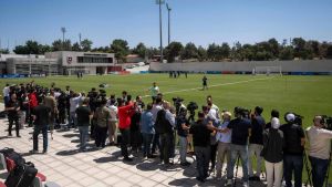 Contacts d’urgence, précautions à prendre, surveillance numérique: comment les journalistes doivent anticiper la Coupe du monde
