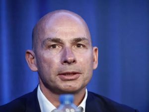 Левски с ударни трансфери при бургазлията Бостанджиев