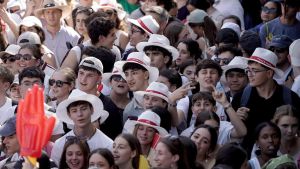 Los jóvenes viven una 