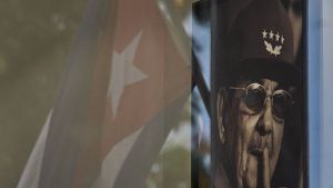 Prvo javno pojavljivanje bivšeg kubanskog predsednika Raula Kastra, nakon američke optužnice
