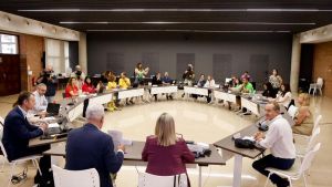 La responsabilidad del Consell y la de los sindicatos
