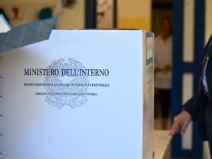 Ballottaggi per le comunali in Campania, sotto i riflettori Casalnuovo e Pompei