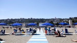 Mappatella beach attrezzata con attenzione alla disabilità Ma manca (ancora) il bagnino