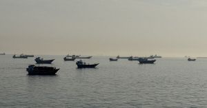 Turkey pushes Iraq, Syria trade routes as Hormuz crisis disrupts Gulf shipping