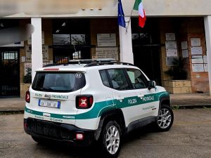 Caserta, case di istituti scolastici occupate abusivamente da parenti di ex custodi deceduti: 11 denunce