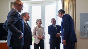 Vučić sam priznao da EU sumnja u njega