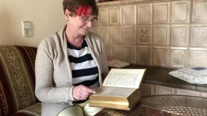 Bibel des Adelsgeschlechts Quast: Im Krieg verloren, am Sterbebett übergeben, jetzt zurückgekehrt