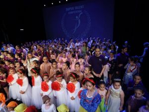 Арт конкурсът SuperTalent Competition в Бургас събра над 1500 участници и международно жури