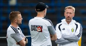 Ska Sverige lägga sig i VM eller inte?