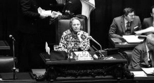 Novecento milioni di fine rapporto a Nilde Iotti di Giancarlo Lehner