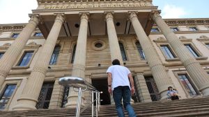 Casi 4 de cada 10 aspirantes se quedan sin plaza en la universidad pública catalana