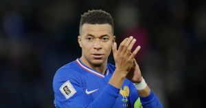 Quand Mbappé fait son âge, par Luc Le Vaillant