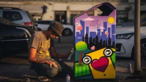 Street art a Venezia: Mister Clay trasforma piazzale Roma