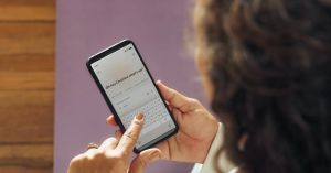 AI Doesn't Remember You: Here's Why It Feels Like It Does