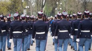 Abusi alla Teulié, altri due indagati: nel mirino anche il comandante. L’ipotesi dell’omessa denuncia